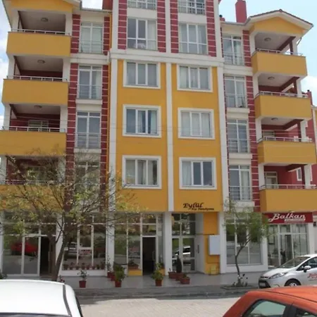 Eyluel Aparthotel *